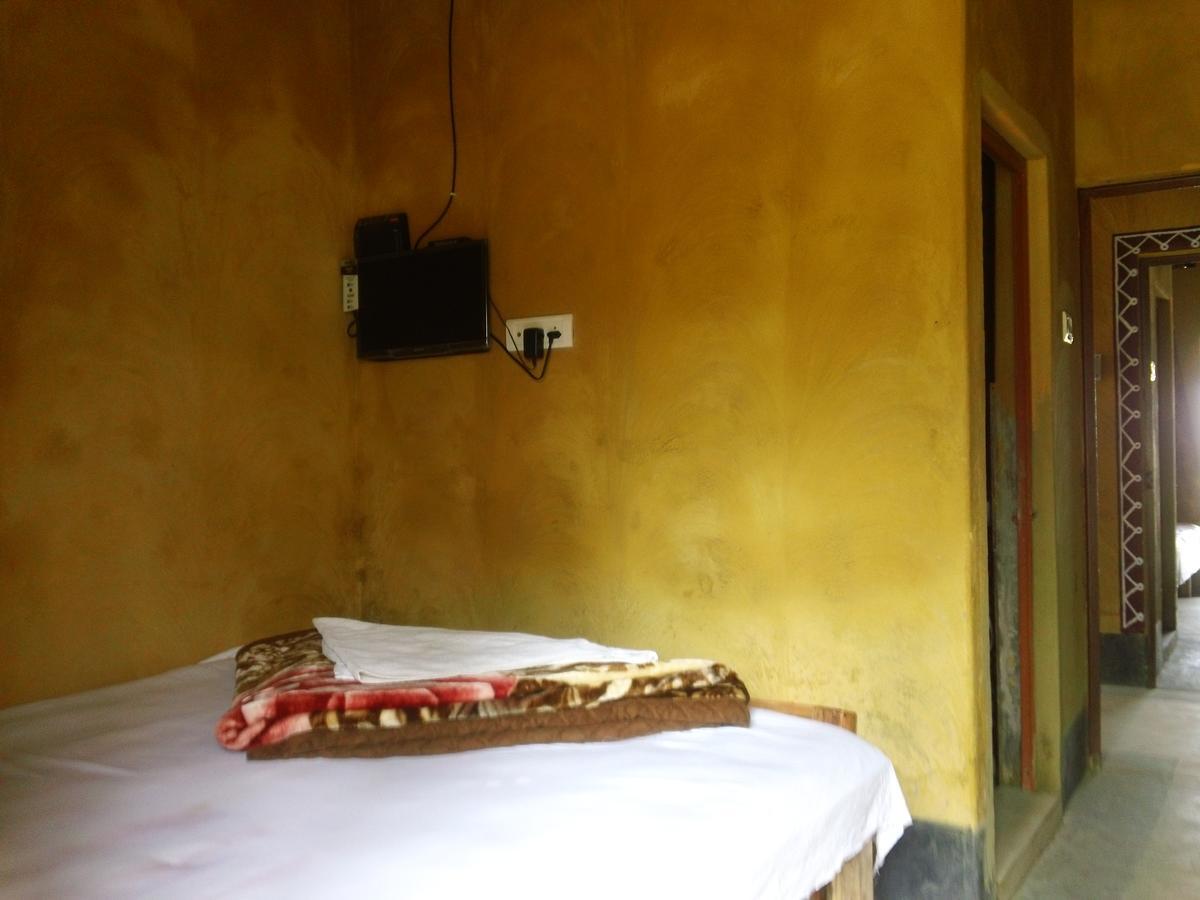 Roshnai Village Resort โบลปูร์ ภายนอก รูปภาพ