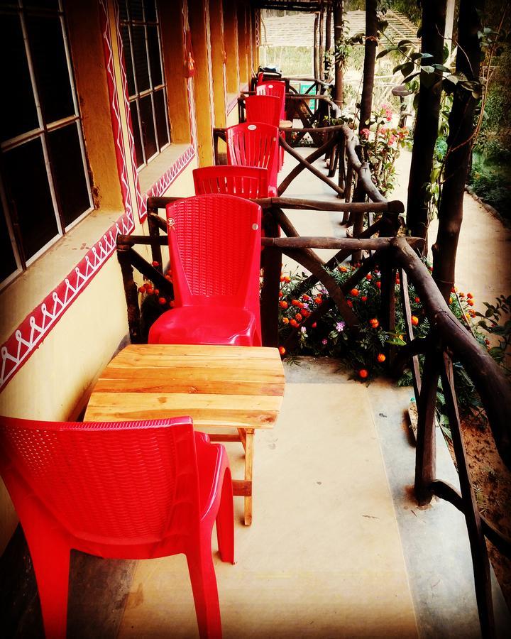 Roshnai Village Resort โบลปูร์ ภายนอก รูปภาพ
