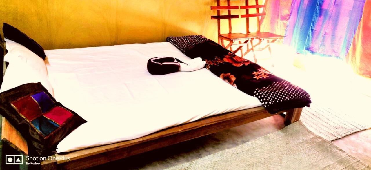 Roshnai Village Resort โบลปูร์ ภายนอก รูปภาพ