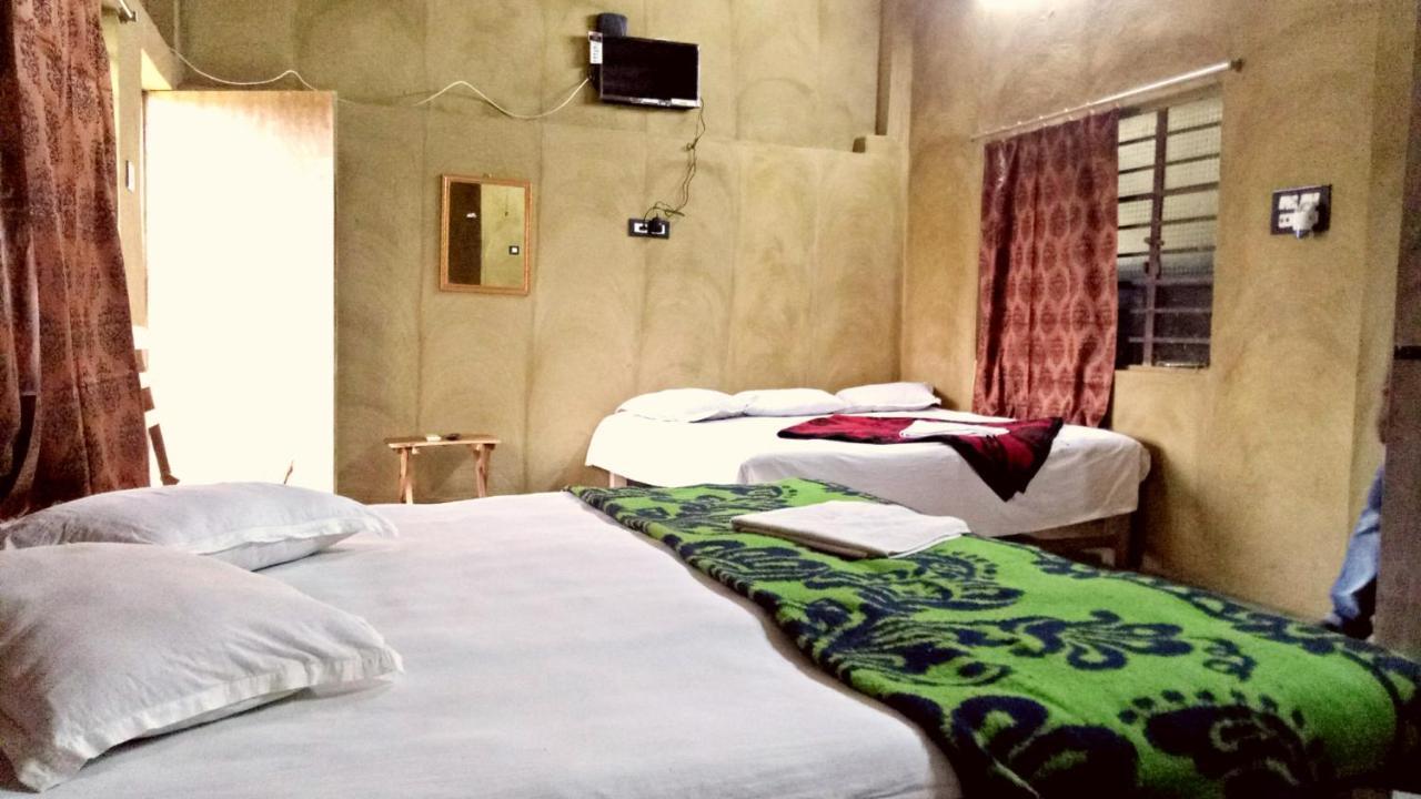 Roshnai Village Resort โบลปูร์ ภายนอก รูปภาพ