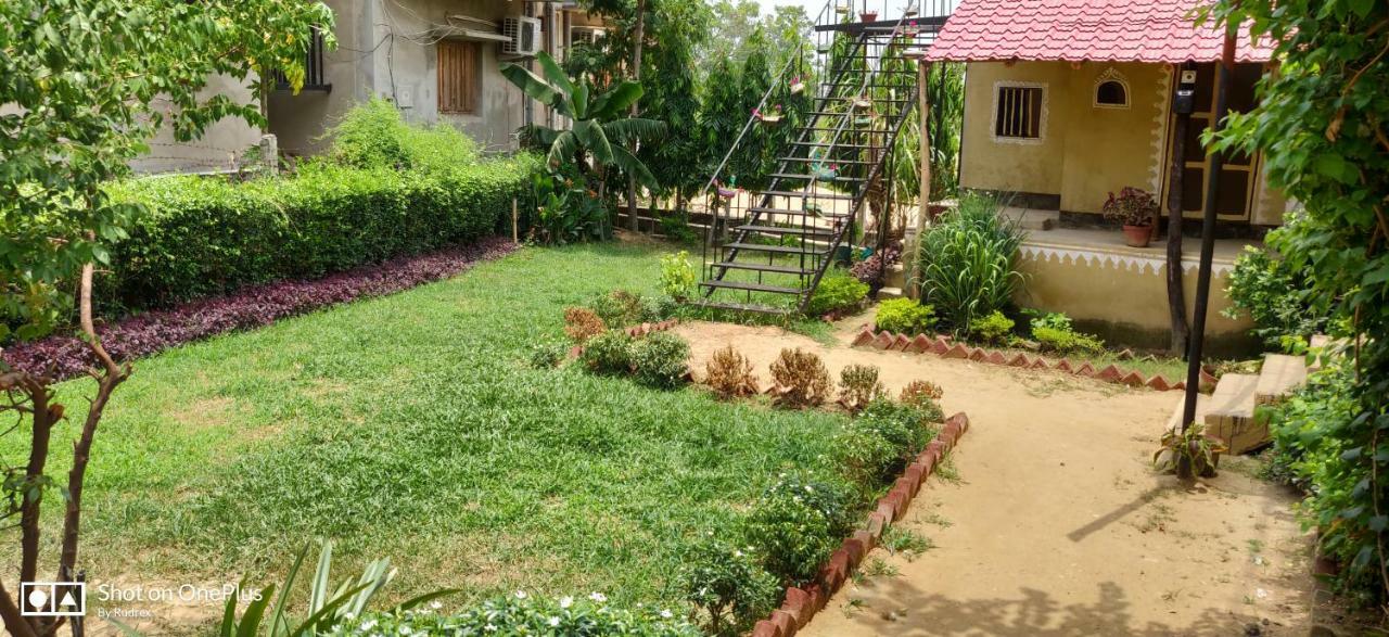 Roshnai Village Resort โบลปูร์ ภายนอก รูปภาพ