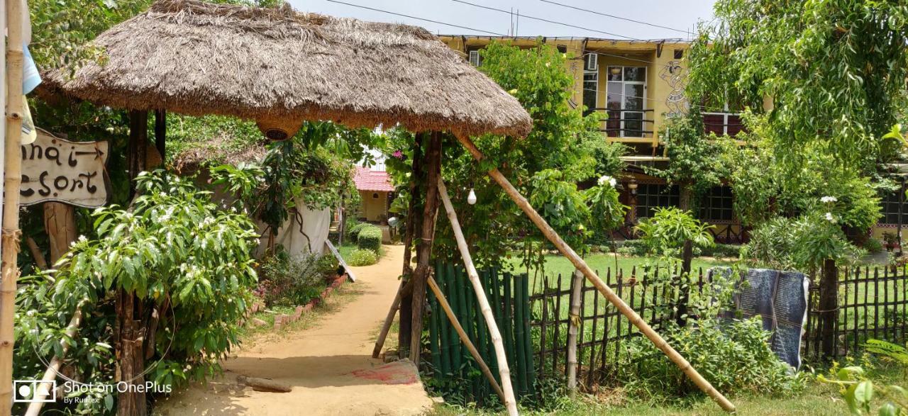 Roshnai Village Resort โบลปูร์ ภายนอก รูปภาพ