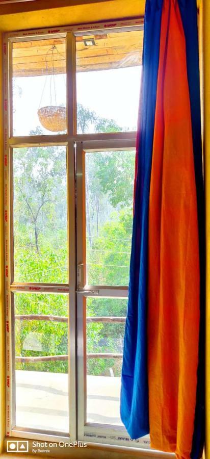Roshnai Village Resort โบลปูร์ ภายนอก รูปภาพ